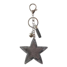 Load image into Gallery viewer, Faux Fur Star Leopard Key Ring
