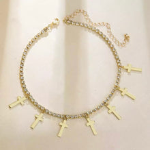 Load image into Gallery viewer, Rhinestones Choker With Crosses
