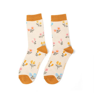 Dainty Floral Socks