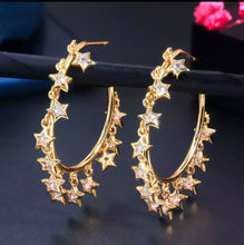 Load image into Gallery viewer, Stars Hoop Earrings
