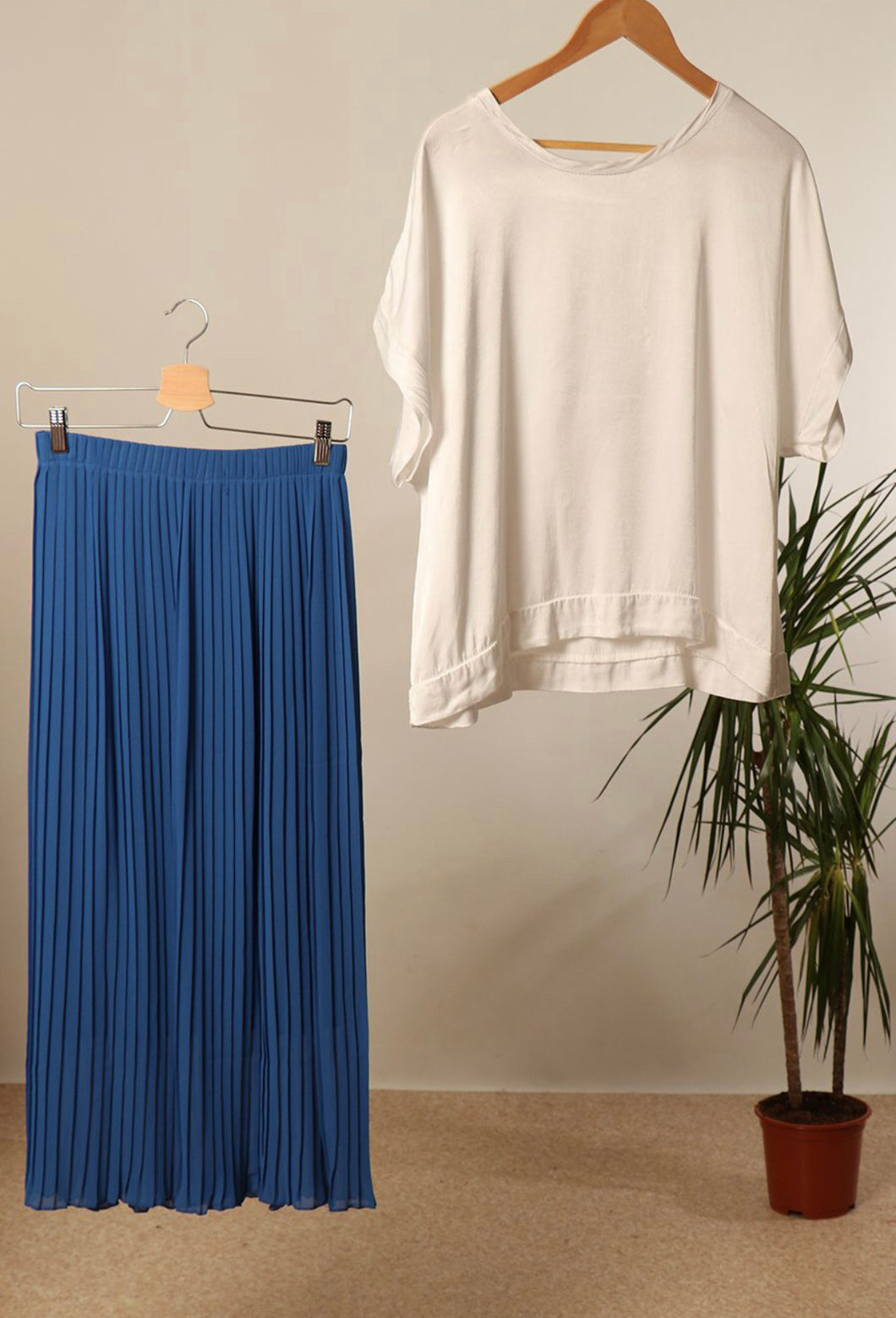 Pleated Midi Skirt Royal Blue