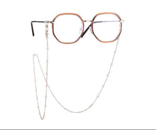 Load image into Gallery viewer, Chain For Glasses With Pearls
