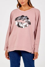 Load image into Gallery viewer, Metallic Lips Pink Oversized Sweatshirt With Zips
